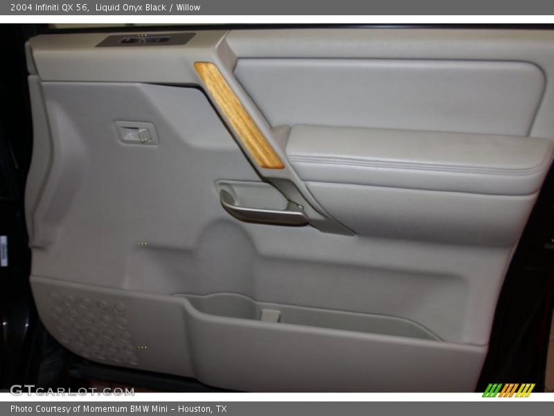 Liquid Onyx Black / Willow 2004 Infiniti QX 56