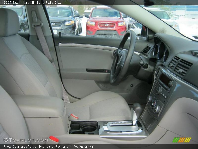 Berry Red / Gray 2007 Saturn Aura XE