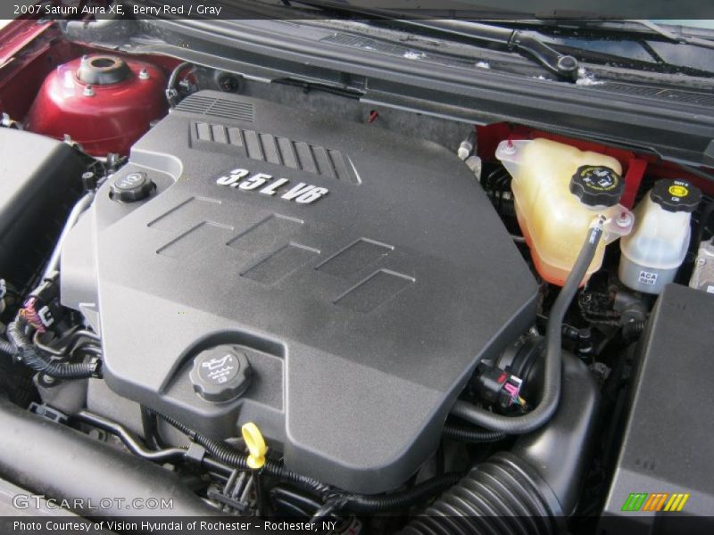 Berry Red / Gray 2007 Saturn Aura XE