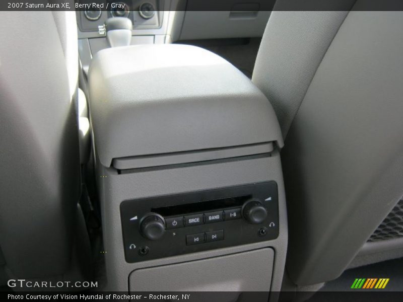 Berry Red / Gray 2007 Saturn Aura XE