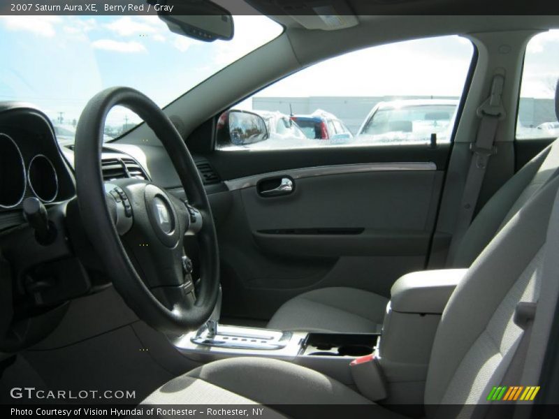 Berry Red / Gray 2007 Saturn Aura XE