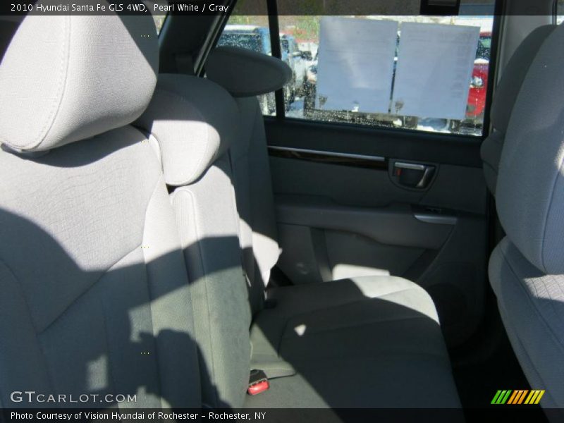 Pearl White / Gray 2010 Hyundai Santa Fe GLS 4WD