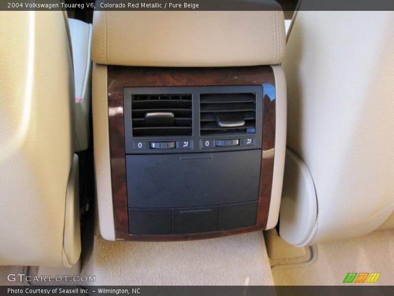 Colorado Red Metallic / Pure Beige 2004 Volkswagen Touareg V6
