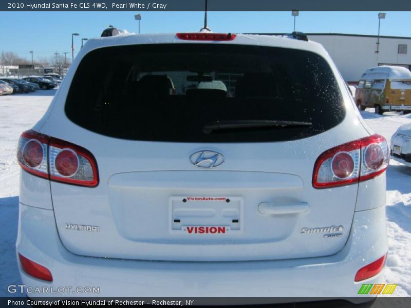 Pearl White / Gray 2010 Hyundai Santa Fe GLS 4WD