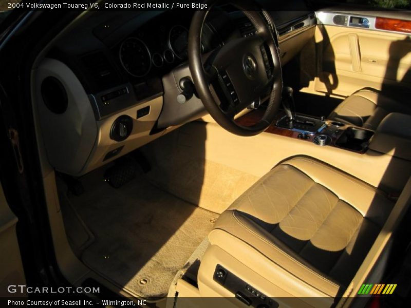 Colorado Red Metallic / Pure Beige 2004 Volkswagen Touareg V6