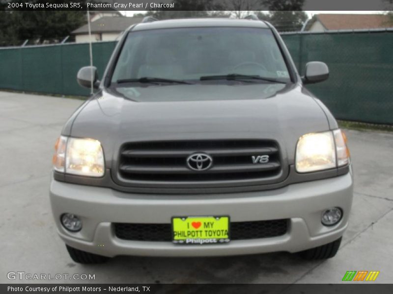 Phantom Gray Pearl / Charcoal 2004 Toyota Sequoia SR5