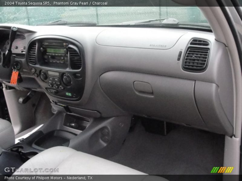 Phantom Gray Pearl / Charcoal 2004 Toyota Sequoia SR5