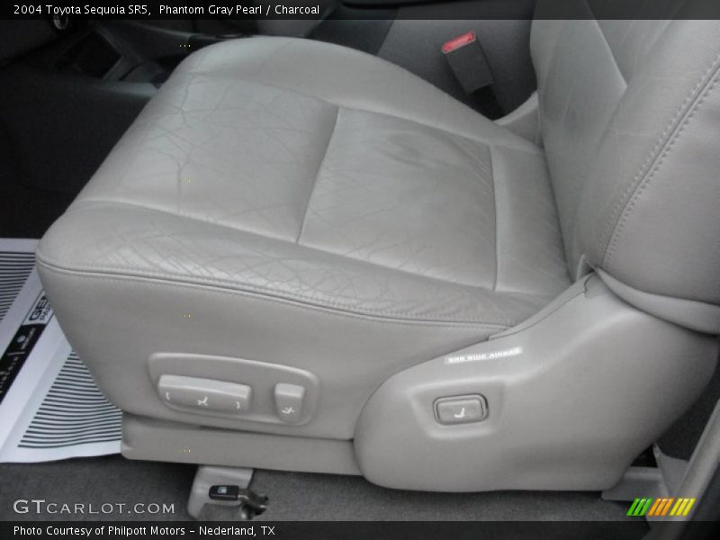 Phantom Gray Pearl / Charcoal 2004 Toyota Sequoia SR5