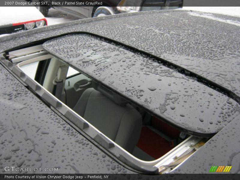 Black / Pastel Slate Gray/Red 2007 Dodge Caliber SXT