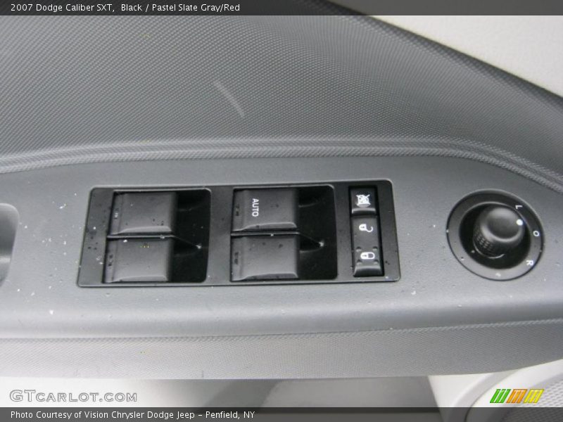 Controls of 2007 Caliber SXT