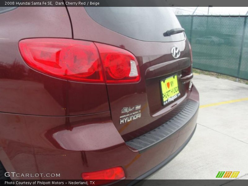 Dark Cherry Red / Beige 2008 Hyundai Santa Fe SE