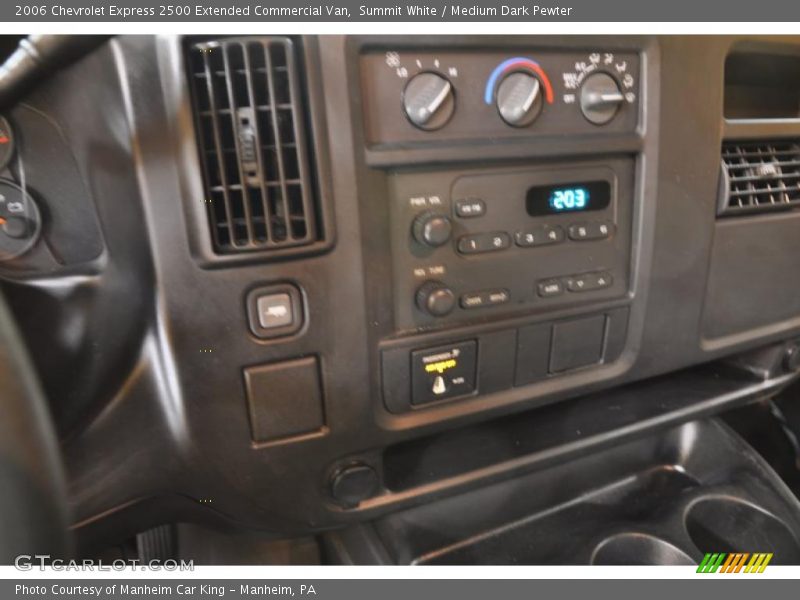 Summit White / Medium Dark Pewter 2006 Chevrolet Express 2500 Extended Commercial Van