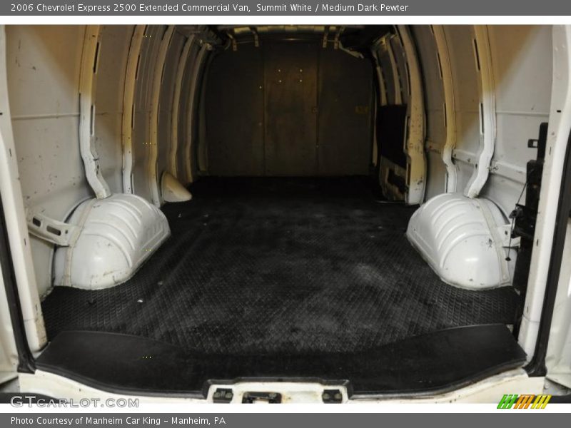 Summit White / Medium Dark Pewter 2006 Chevrolet Express 2500 Extended Commercial Van