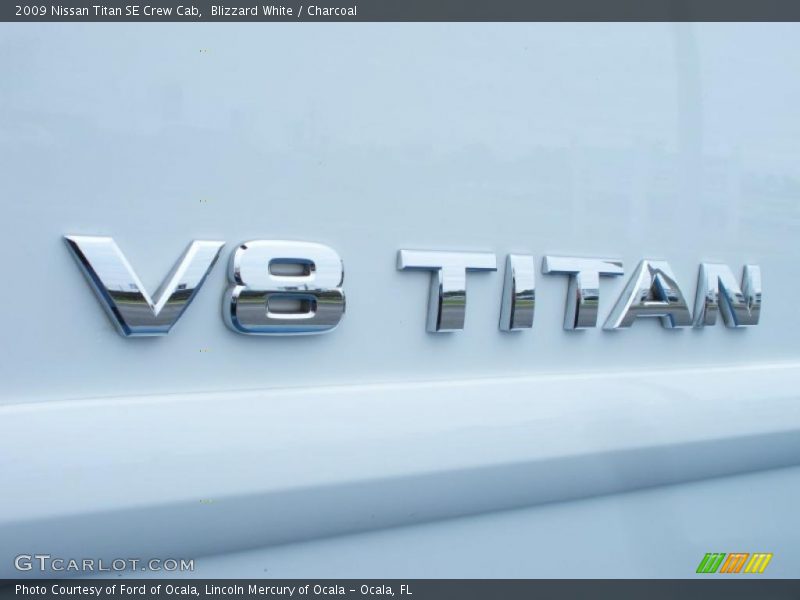 Blizzard White / Charcoal 2009 Nissan Titan SE Crew Cab