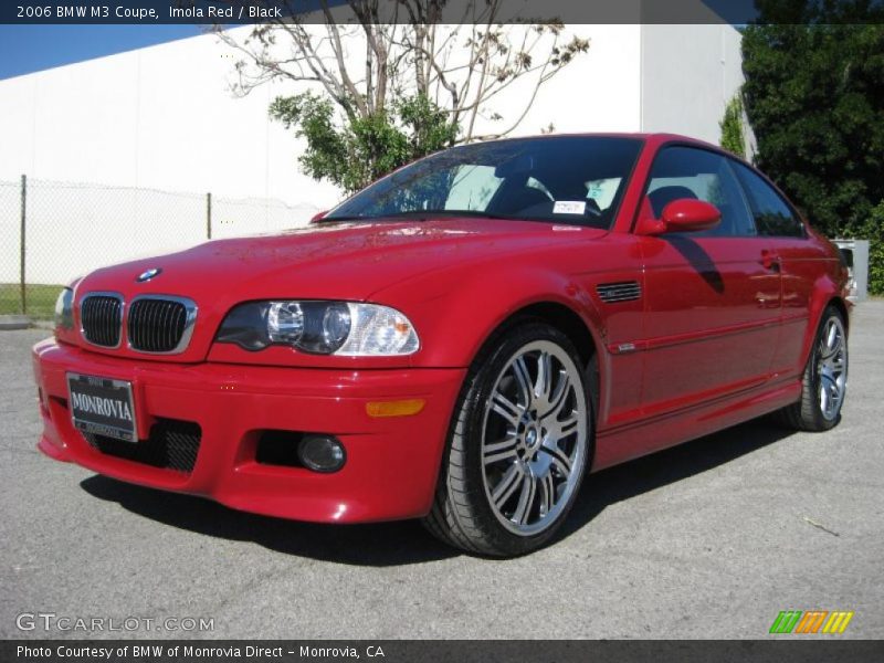 Front 3/4 View of 2006 M3 Coupe