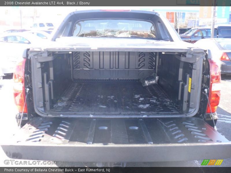 Black / Ebony 2008 Chevrolet Avalanche LTZ 4x4