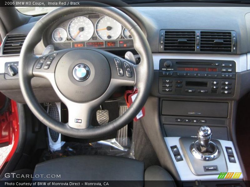 Dashboard of 2006 M3 Coupe