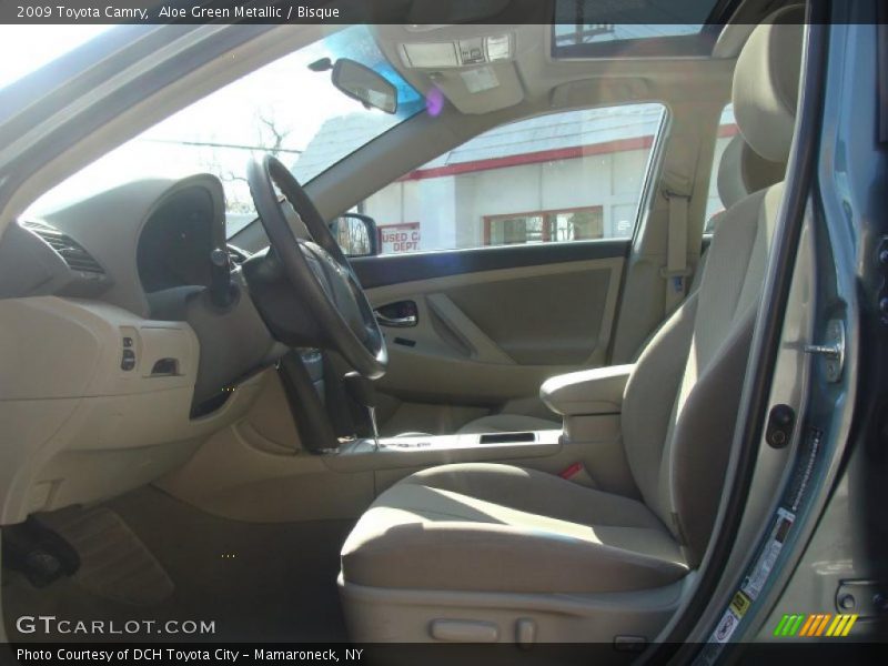 Aloe Green Metallic / Bisque 2009 Toyota Camry