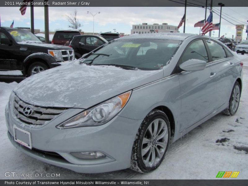 Radiant Silver / Gray 2011 Hyundai Sonata SE