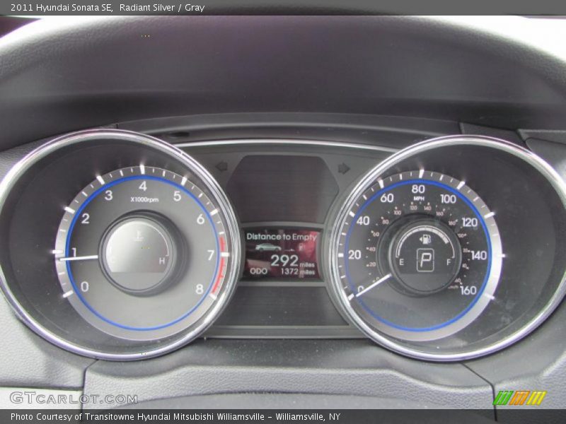 Radiant Silver / Gray 2011 Hyundai Sonata SE