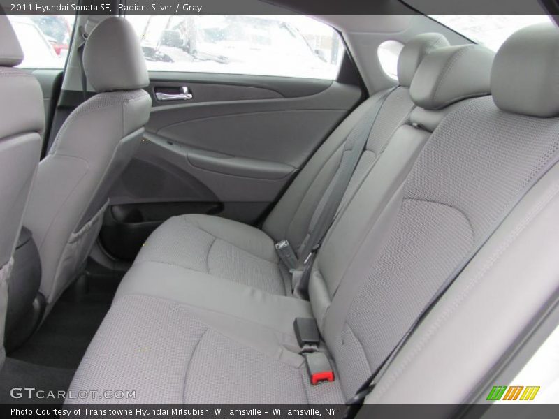 Radiant Silver / Gray 2011 Hyundai Sonata SE
