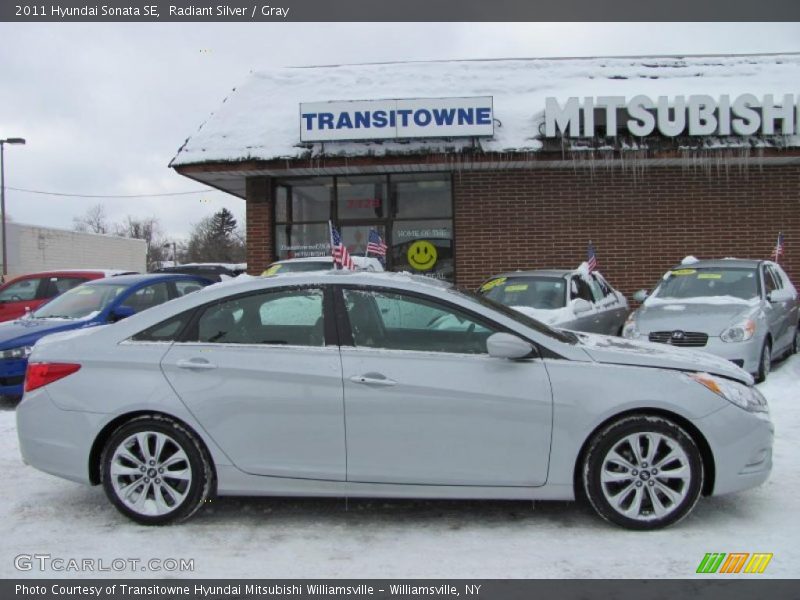 Radiant Silver / Gray 2011 Hyundai Sonata SE
