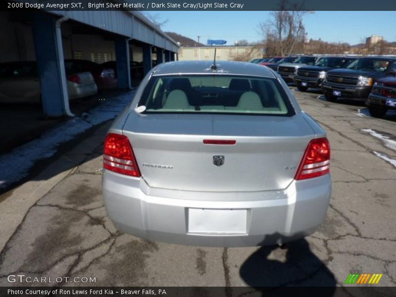 Bright Silver Metallic / Dark Slate Gray/Light Slate Gray 2008 Dodge Avenger SXT