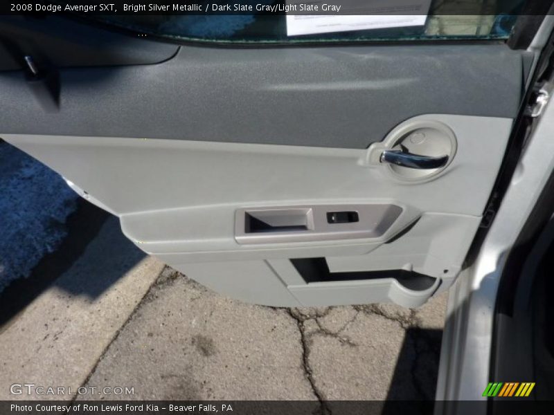 Bright Silver Metallic / Dark Slate Gray/Light Slate Gray 2008 Dodge Avenger SXT