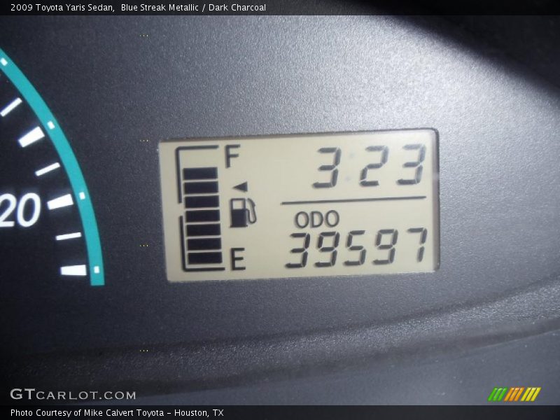 Blue Streak Metallic / Dark Charcoal 2009 Toyota Yaris Sedan