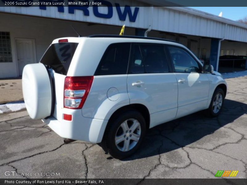 White Pearl / Beige 2006 Suzuki Grand Vitara Luxury