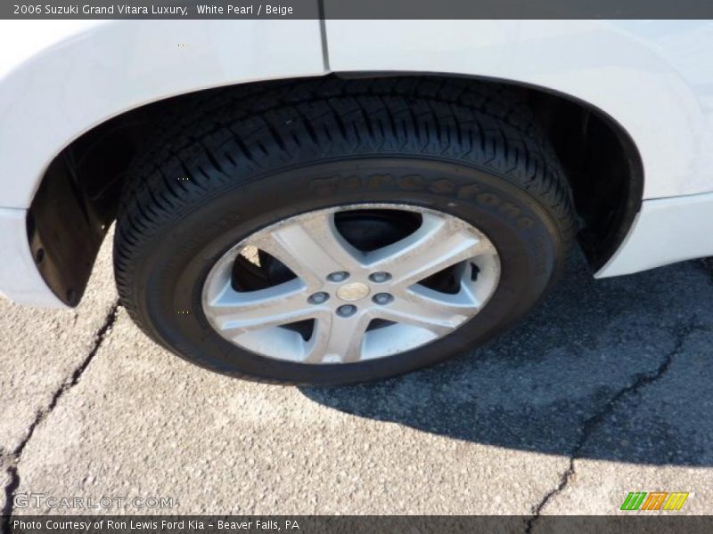 White Pearl / Beige 2006 Suzuki Grand Vitara Luxury