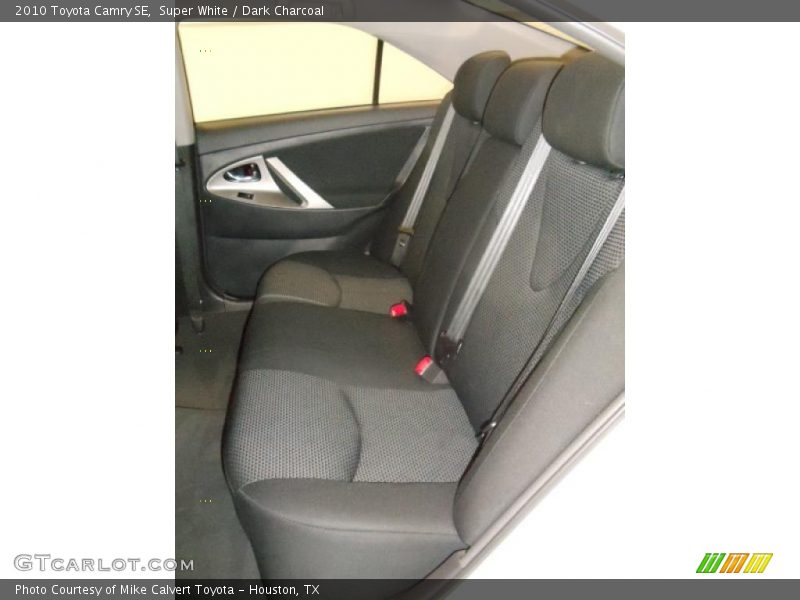 Super White / Dark Charcoal 2010 Toyota Camry SE
