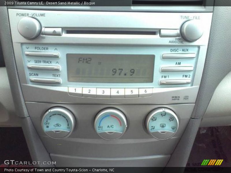 Desert Sand Metallic / Bisque 2009 Toyota Camry LE