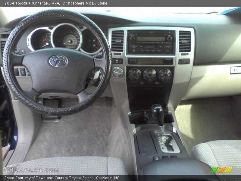 Stratosphere Mica / Stone 2004 Toyota 4Runner SR5 4x4