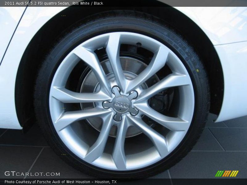  2011 S6 5.2 FSI quattro Sedan Wheel