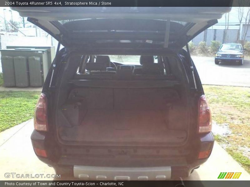 Stratosphere Mica / Stone 2004 Toyota 4Runner SR5 4x4