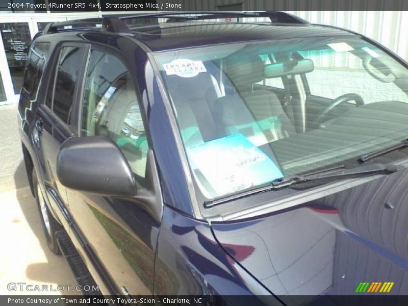 Stratosphere Mica / Stone 2004 Toyota 4Runner SR5 4x4