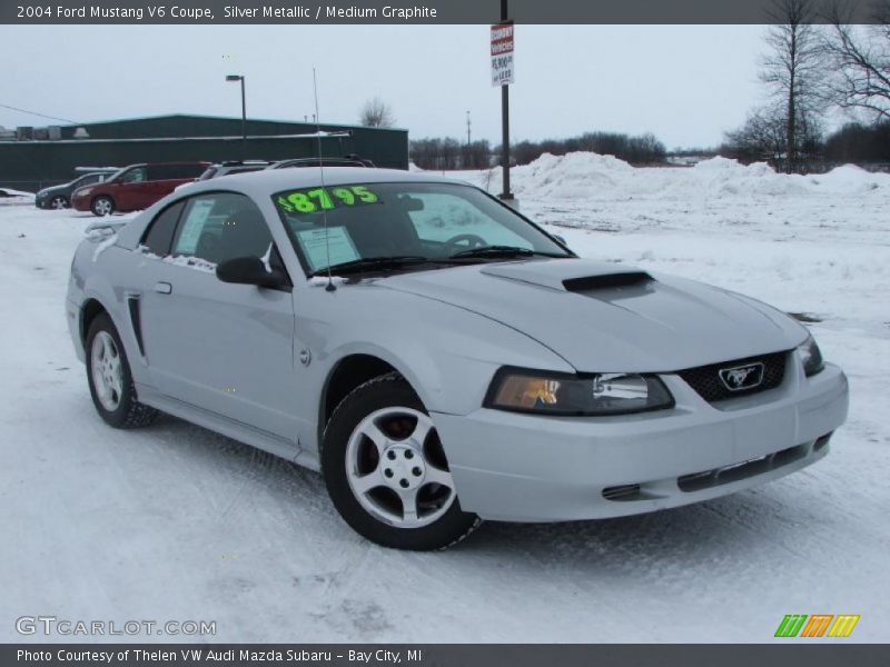 Silver Metallic / Medium Graphite 2004 Ford Mustang V6 Coupe
