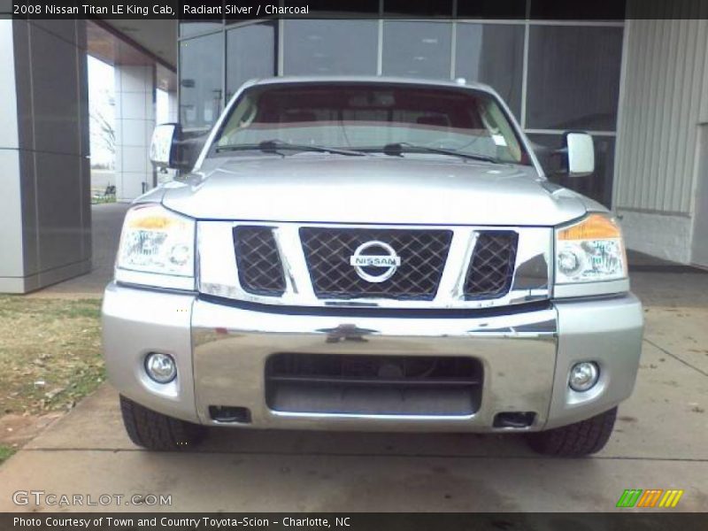 Radiant Silver / Charcoal 2008 Nissan Titan LE King Cab