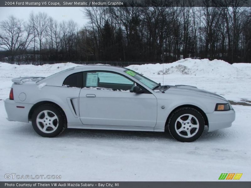 Silver Metallic / Medium Graphite 2004 Ford Mustang V6 Coupe