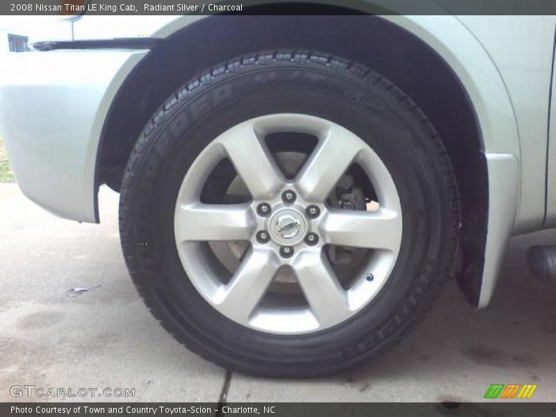 Radiant Silver / Charcoal 2008 Nissan Titan LE King Cab
