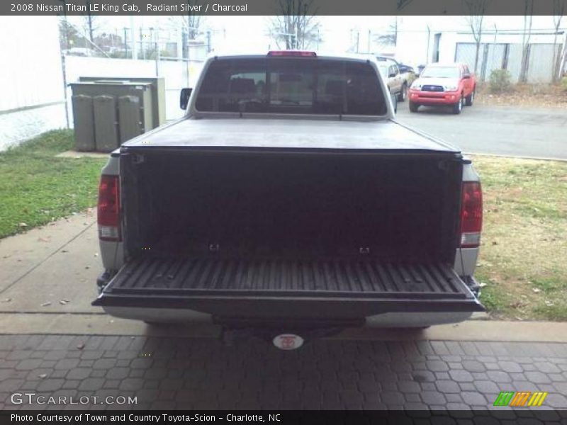 Radiant Silver / Charcoal 2008 Nissan Titan LE King Cab