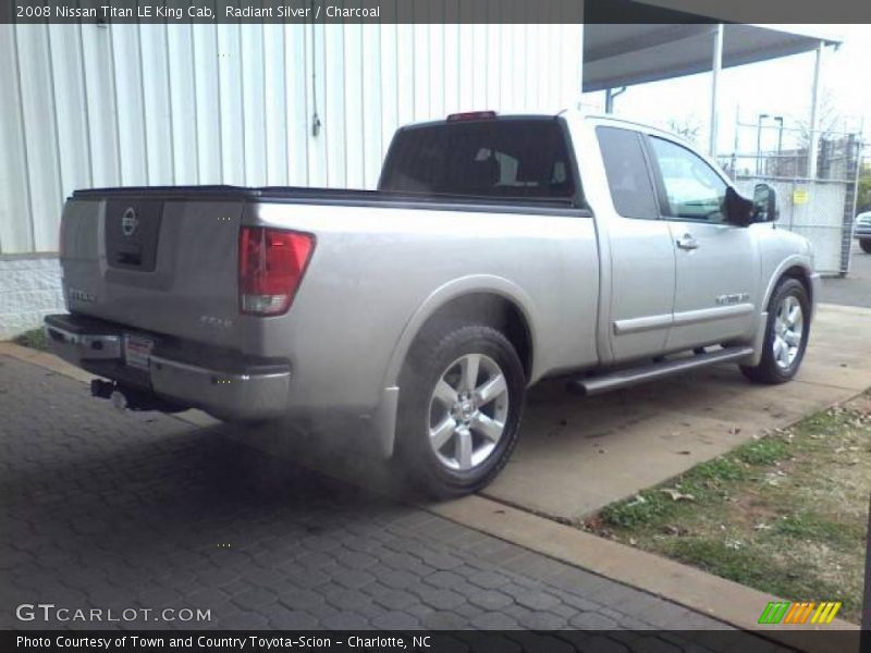 Radiant Silver / Charcoal 2008 Nissan Titan LE King Cab