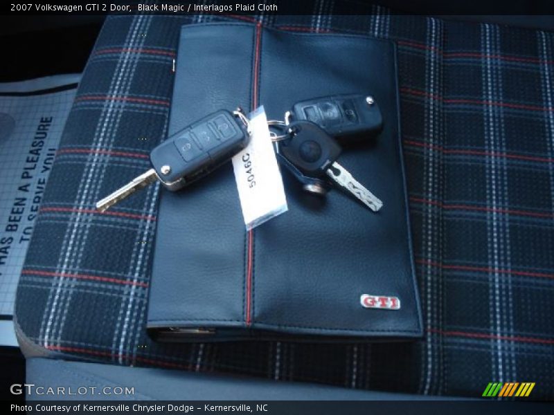 Black Magic / Interlagos Plaid Cloth 2007 Volkswagen GTI 2 Door
