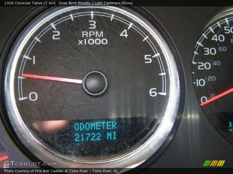 Silver Birch Metallic / Light Cashmere/Ebony 2008 Chevrolet Tahoe LT 4x4