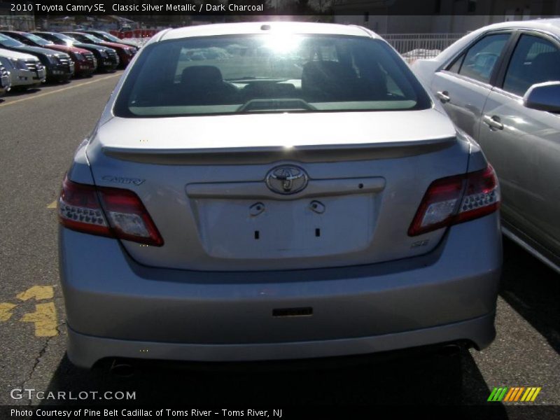 Classic Silver Metallic / Dark Charcoal 2010 Toyota Camry SE