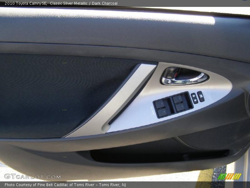 Classic Silver Metallic / Dark Charcoal 2010 Toyota Camry SE