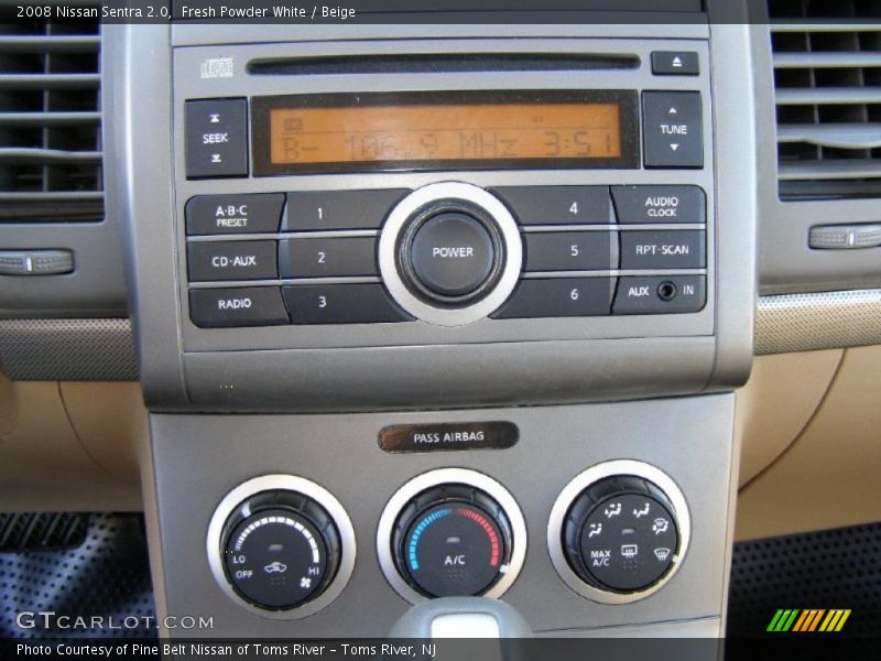 Fresh Powder White / Beige 2008 Nissan Sentra 2.0