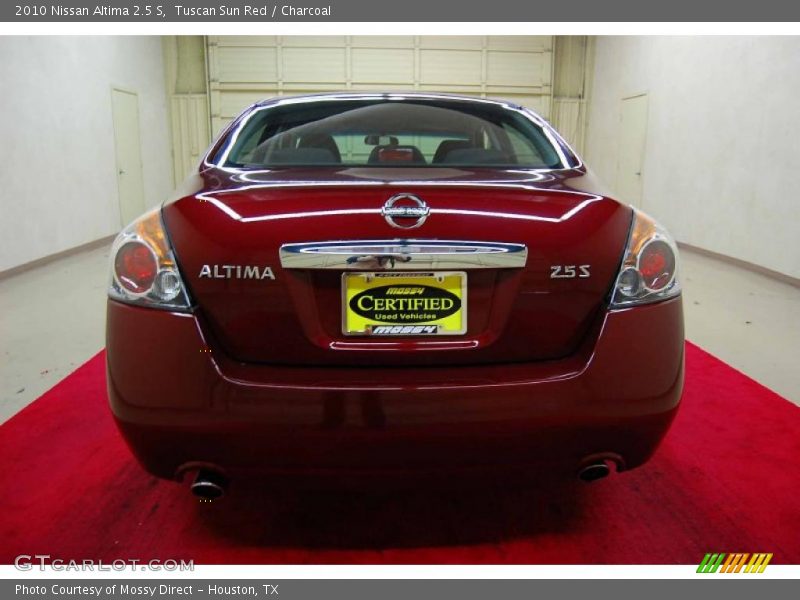 Tuscan Sun Red / Charcoal 2010 Nissan Altima 2.5 S