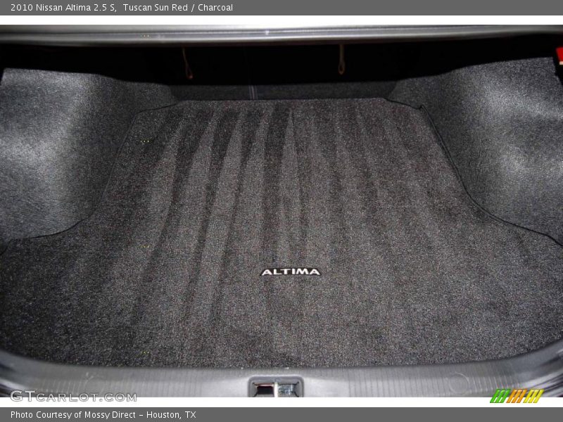 Tuscan Sun Red / Charcoal 2010 Nissan Altima 2.5 S